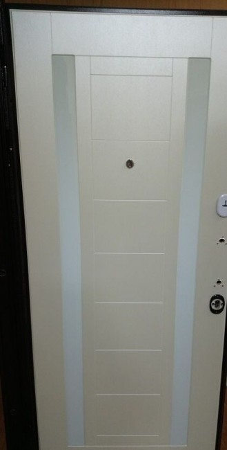 Дверь ZMD Черный кварц FLS Белый шелк Дверь ZMD Черный кварц FLS Белый шелк